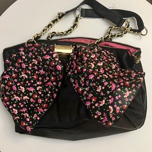Betsey Johnson shoulder bag